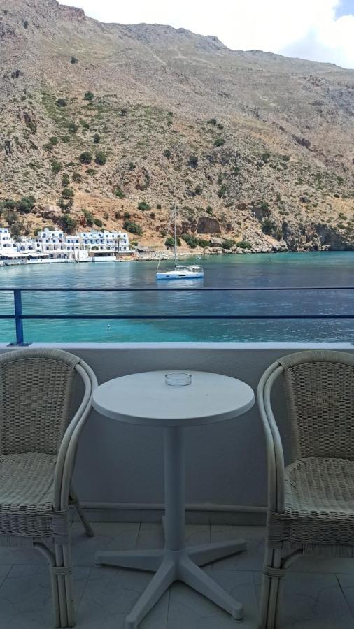 Bed and Breakfast Sifis Loutro Esterno foto