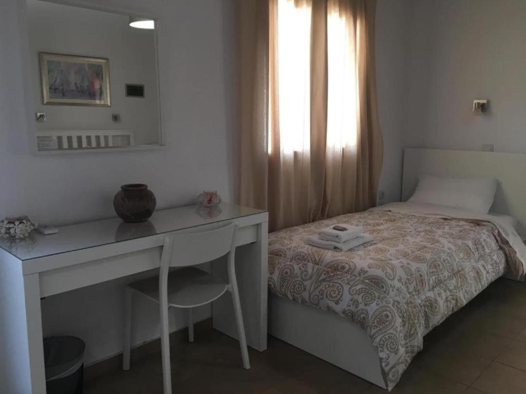 Bed and Breakfast Sifis Loutro Esterno foto