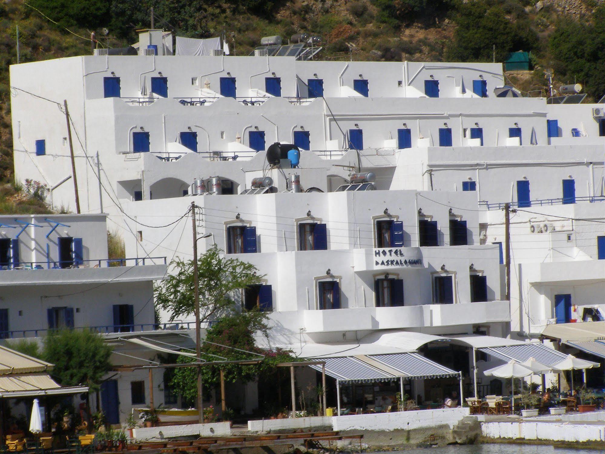 Bed and Breakfast Sifis Loutro Esterno foto